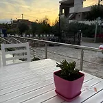 Xhonis *