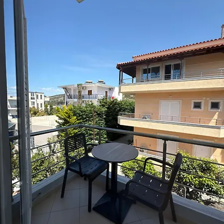 Apartamento Xhonis *