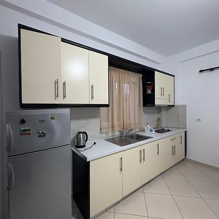 Xhonis Apartmán