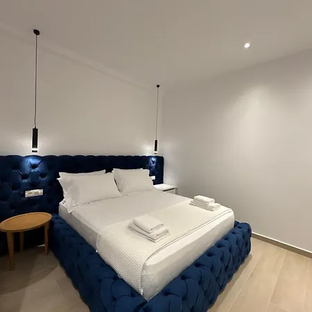 Apartment Xhonis