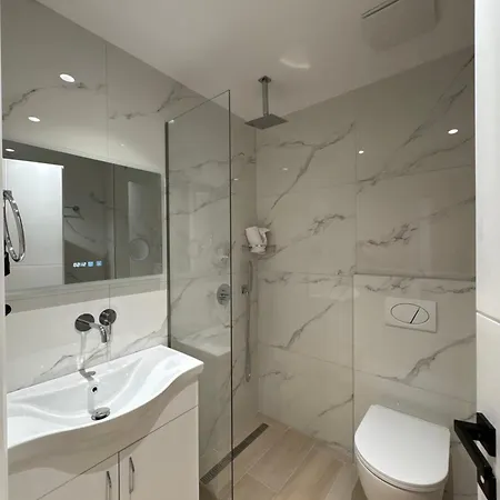 Xhonis Apartment Ksamil