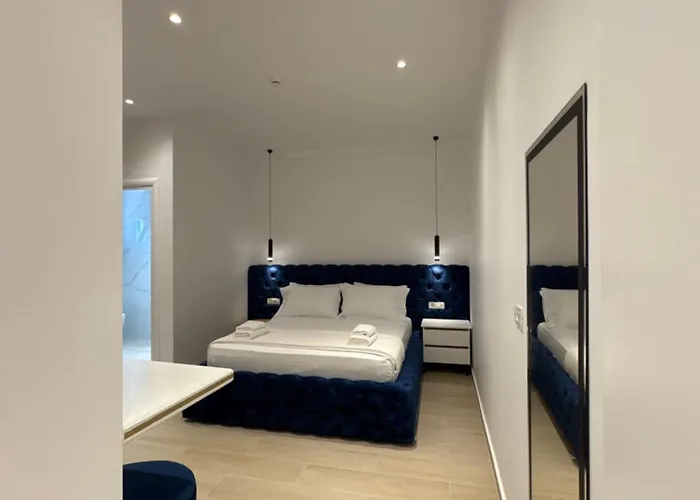 Xhonis Appartement *