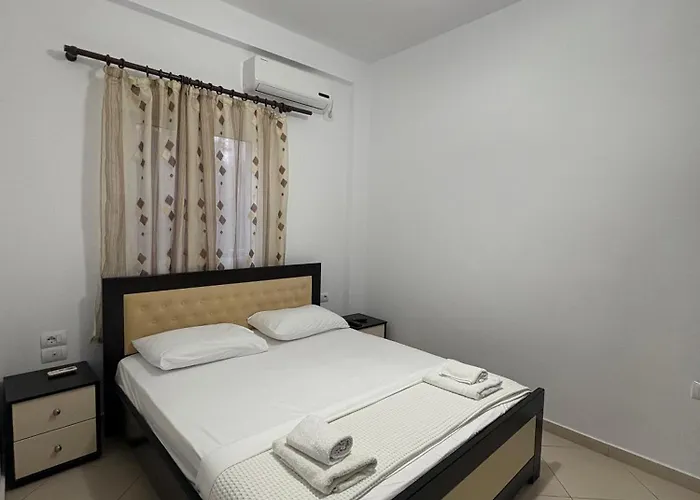 Xhonis Appartement *