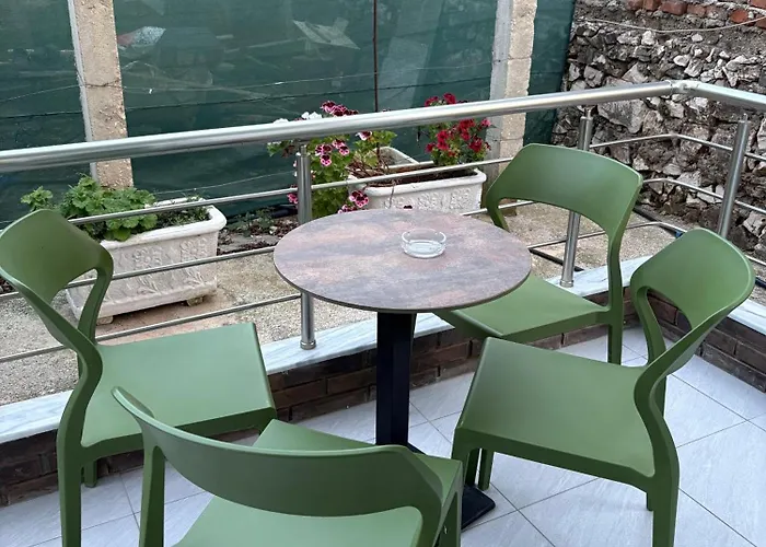 Xhonis Appartement Ksamil